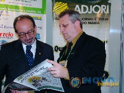 Akel presidente da Faciap ao lado do presidente da Adjori e diretor do Jornal Novo Tempo, Sérgio Jonikaites